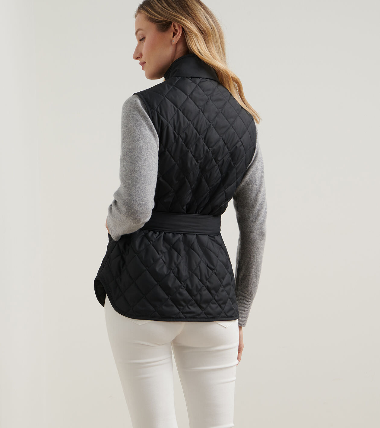 Scout Diamond Quilted Travel Vest 3 Scout Diamond Quilted Travel Vest