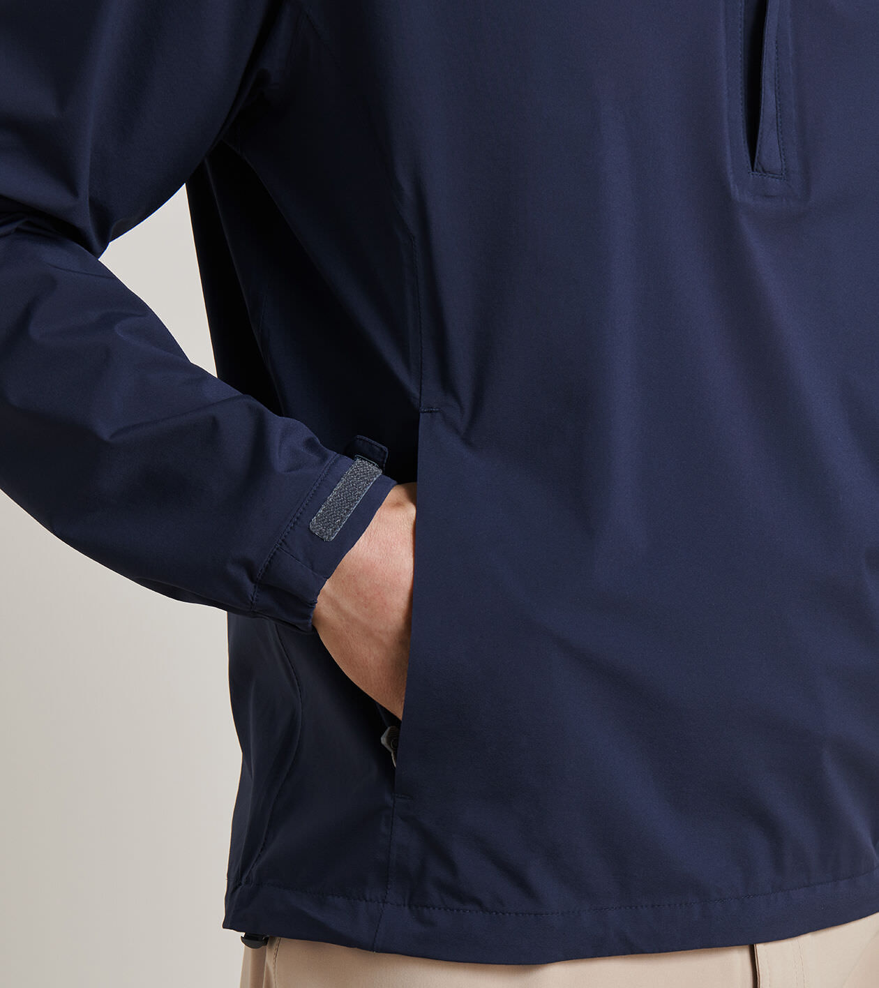 Shield Half-Zip Rain Shell