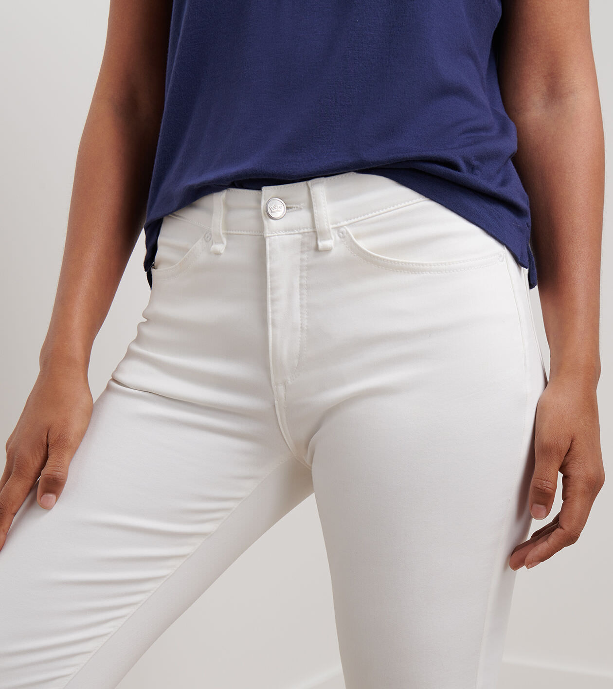 Karlie Stretch Sateen High Rise Pant 4 Karlie Stretch Sateen High Rise Pant