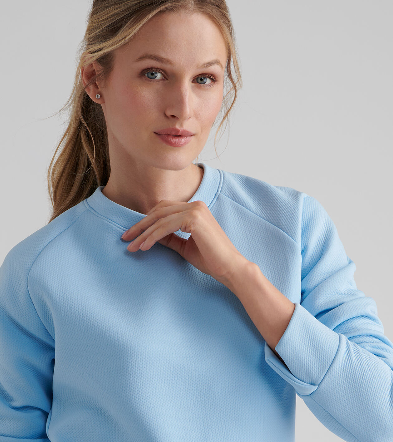 Lumi-Knit Performance Crewneck 5 Lumi-Knit Performance Crewneck